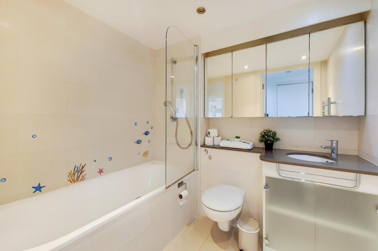 Free Parking - Two Bed Apartment By London Docklands Exteriér fotografie